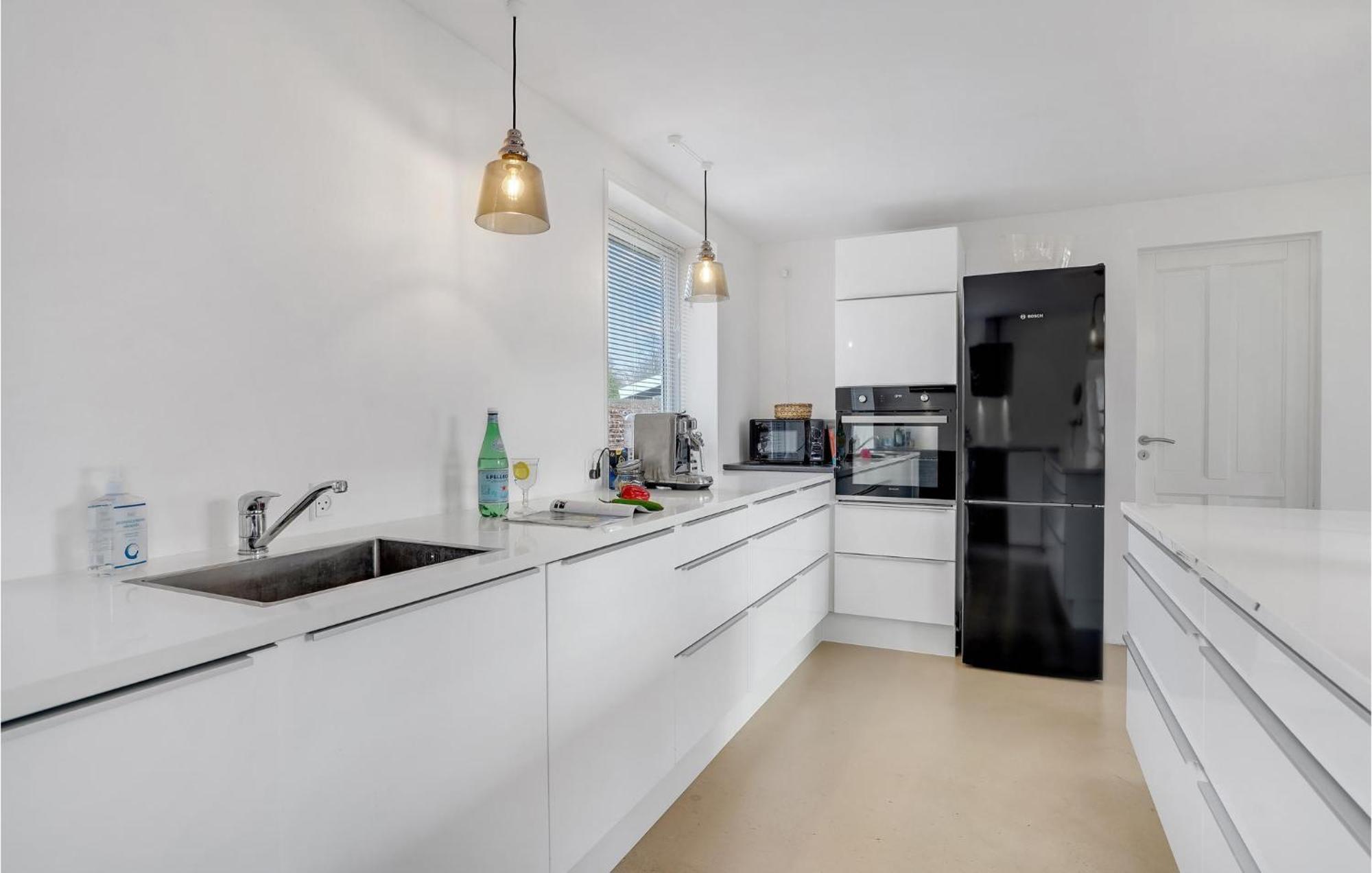 Gorgeous Home In Sunds With Kitchen מראה חיצוני תמונה