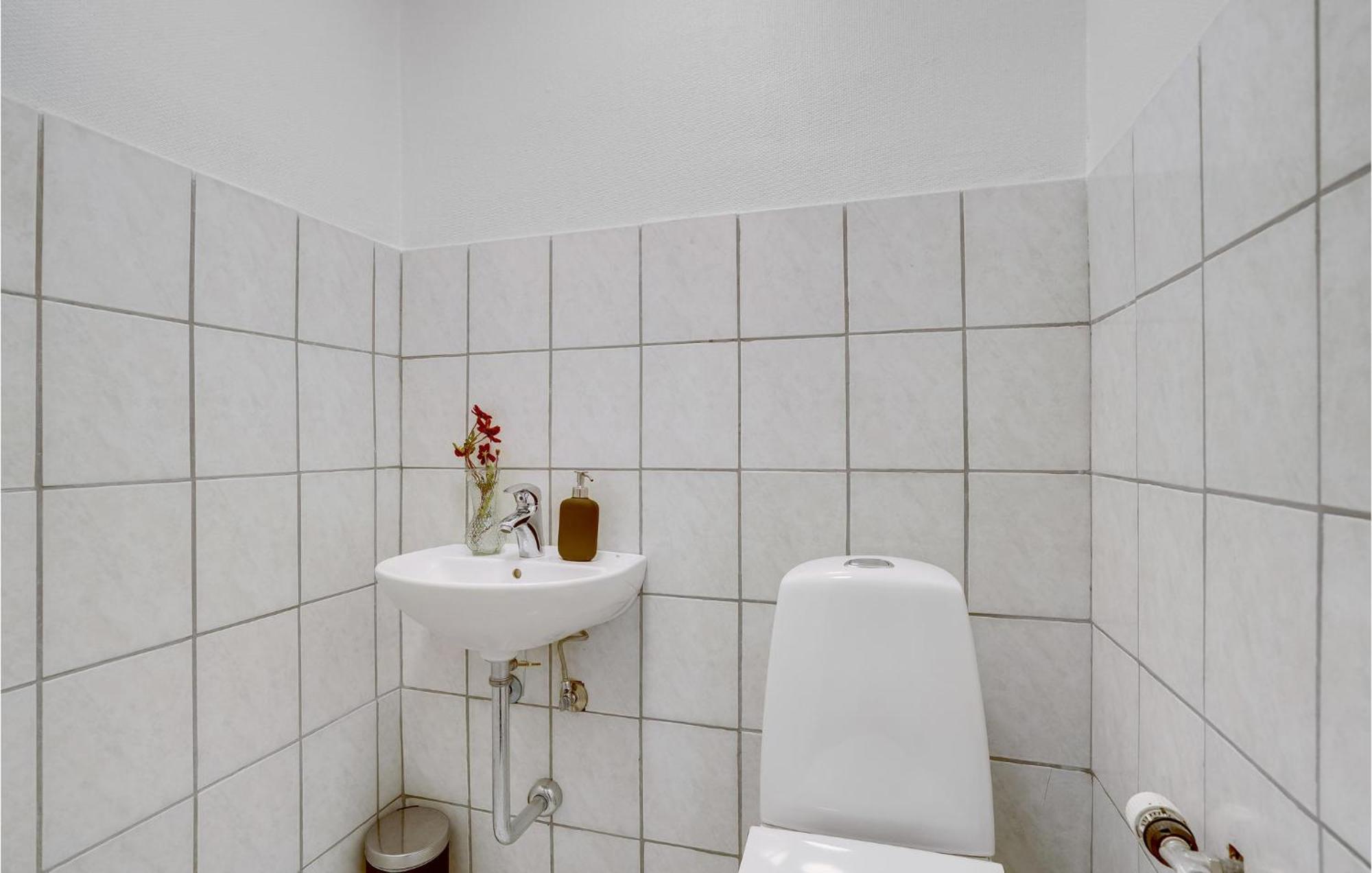 Gorgeous Home In Sunds With Kitchen מראה חיצוני תמונה