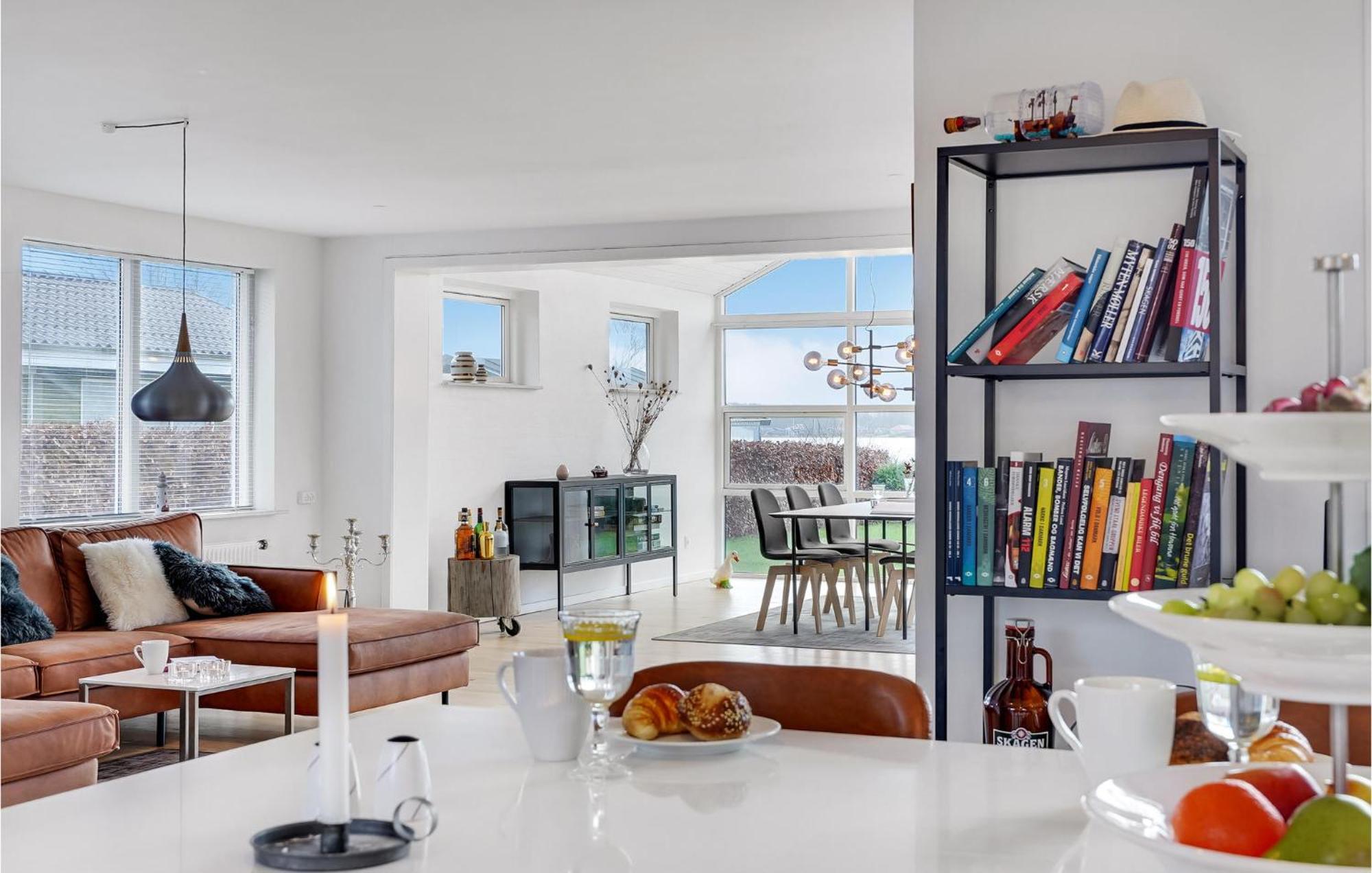 Gorgeous Home In Sunds With Kitchen מראה חיצוני תמונה